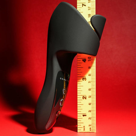 Gender X The Embrace Vibrating Stroker