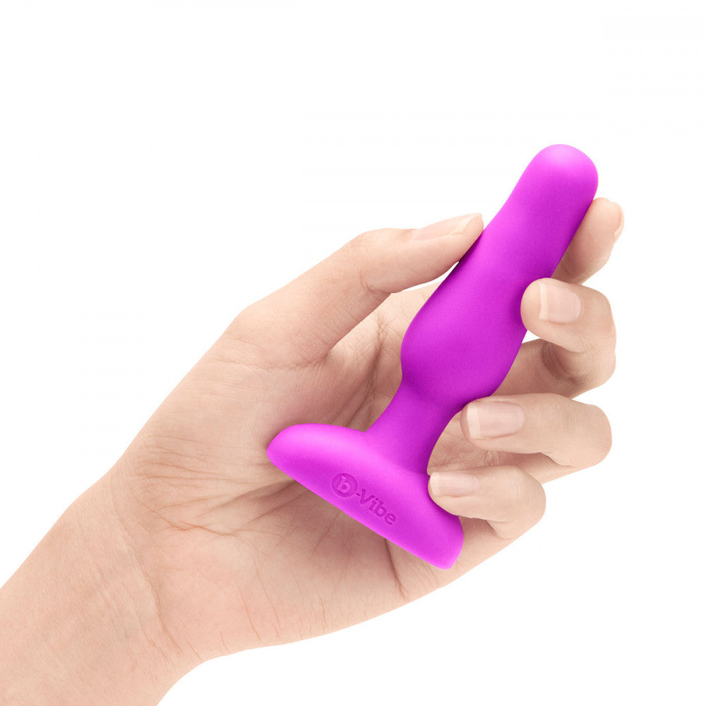 b-Vibe Novice Vibrating Silicone Butt Plug